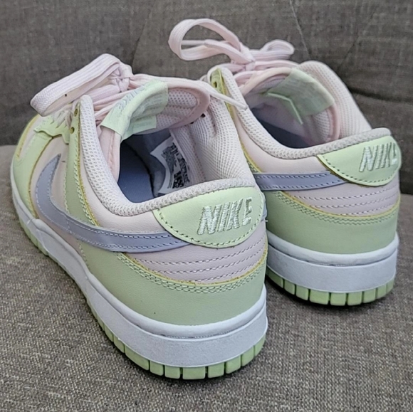 Nike Dunks - Picture 2 of 2